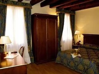 Dimora Dogale Pensjonat 3*